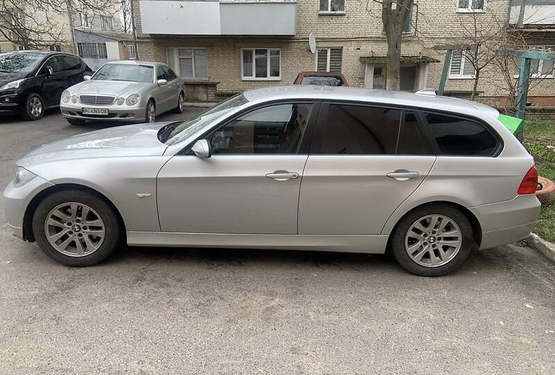 BMW 320 2007