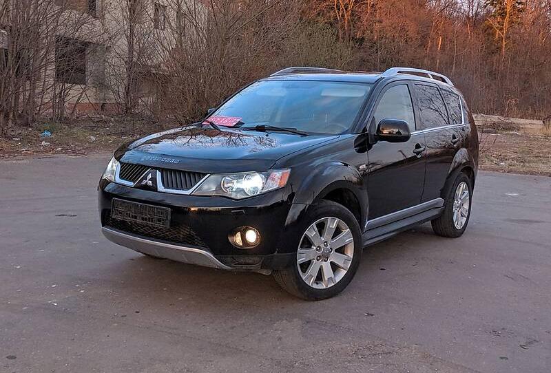 Mitsubishi Outlander XL Rockford 7 misc 2009
