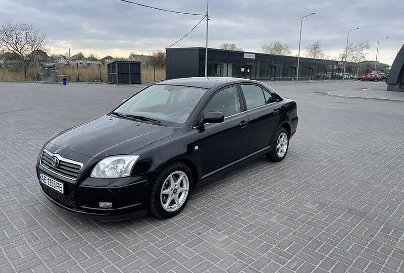Toyota Avensis 2004