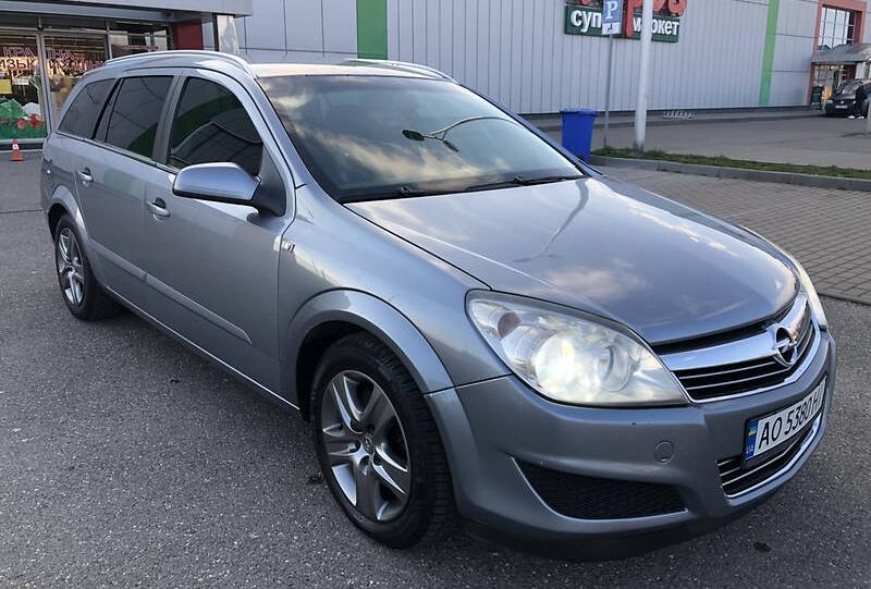Opel Astra H 2008