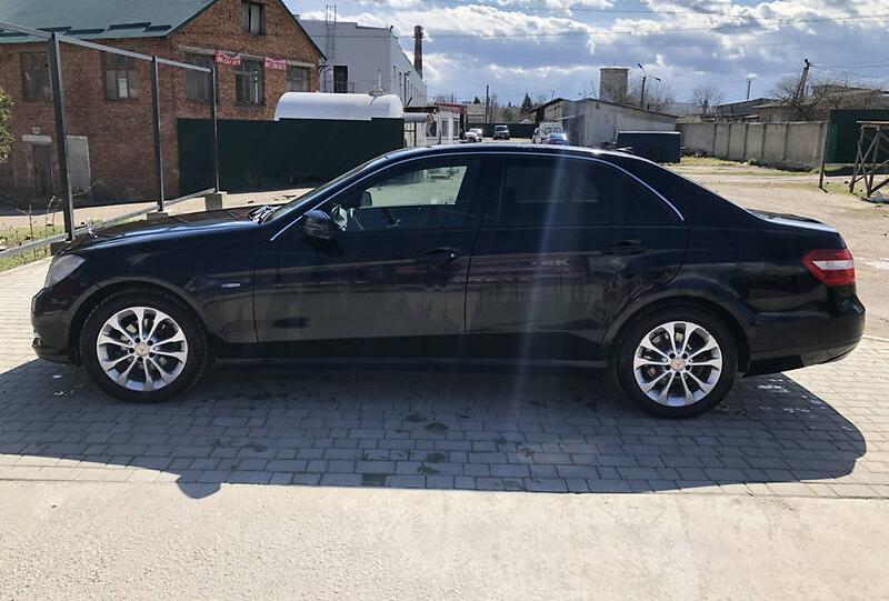 Mercedes-Benz E 220 2011