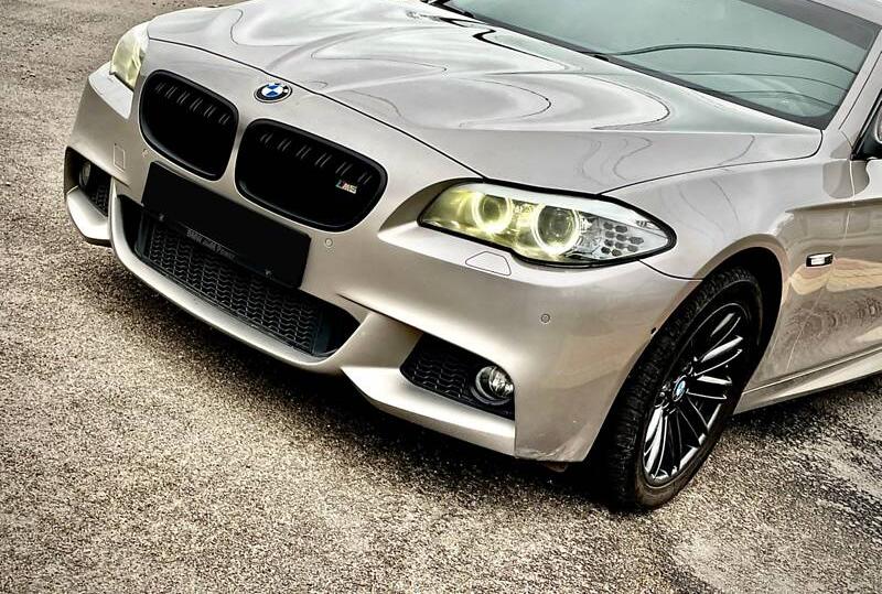 BMW 530 2011