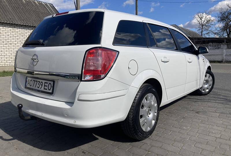 Opel Astra H 2010