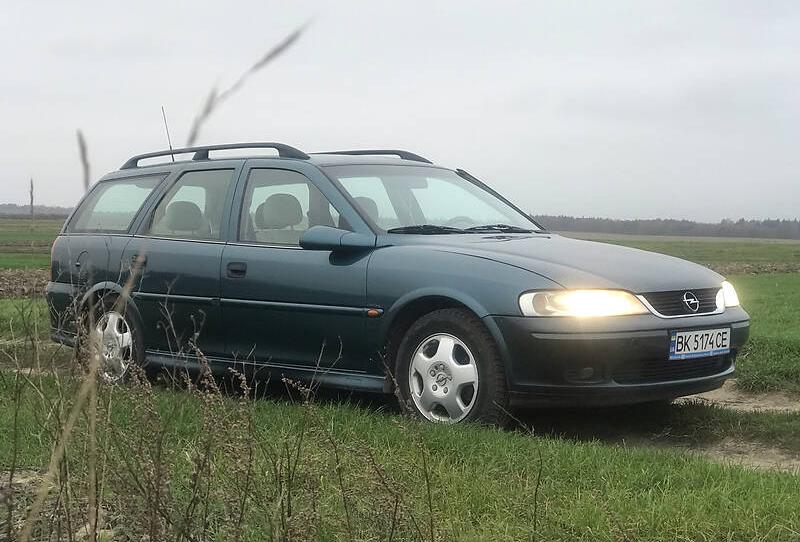 Opel Vectra B 2001