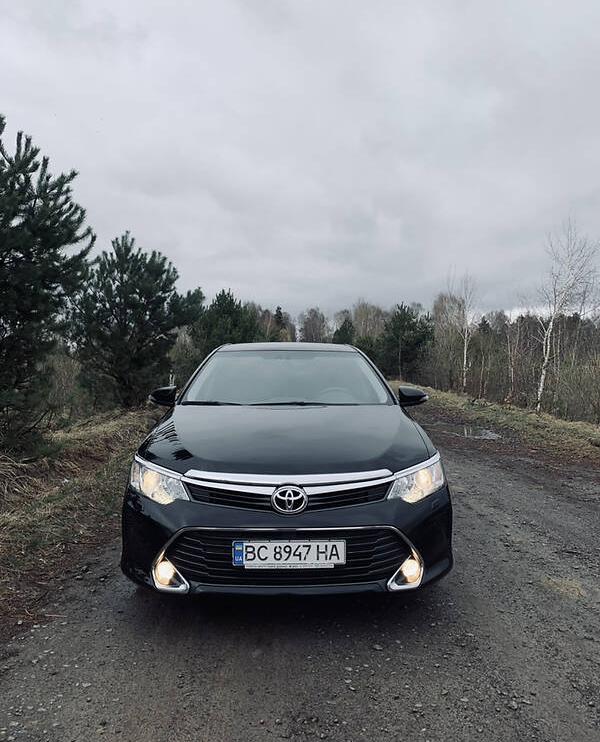 Toyota Camry 2017