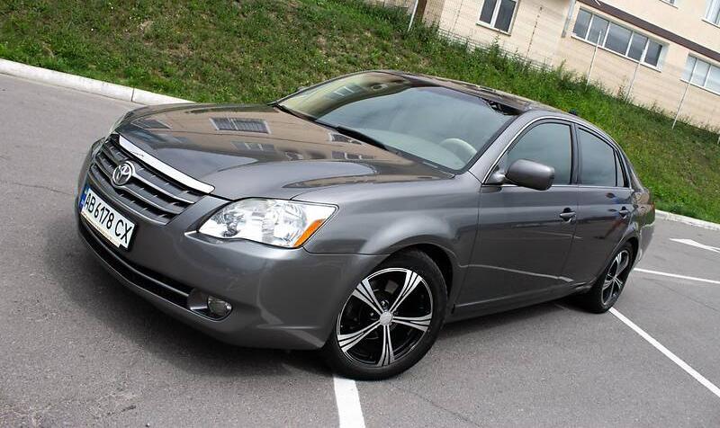 Toyota Avalon 2006