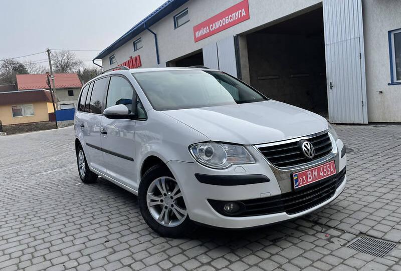 Volkswagen Touran 2010