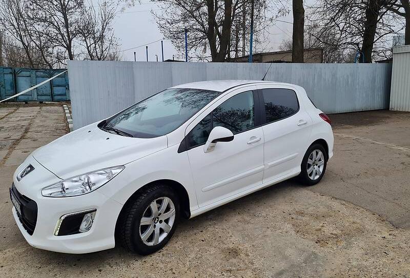 Peugeot 308 2013