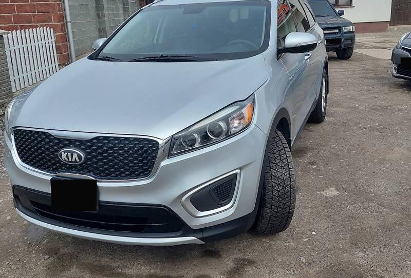 Kia Sorento LE 2017