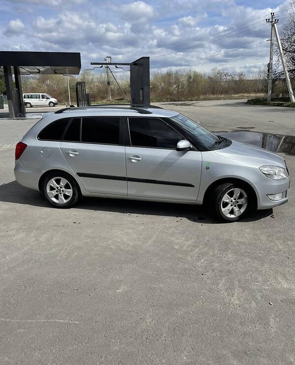 Skoda Fabia green line 2011