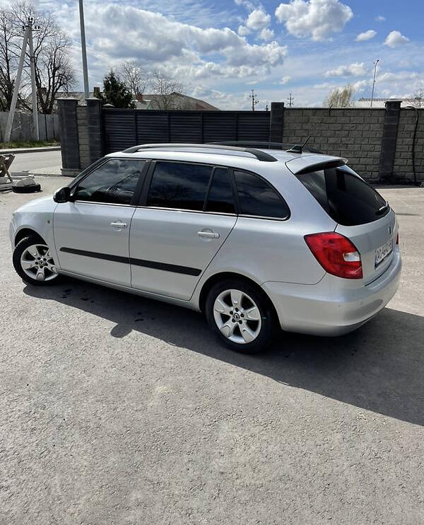 Skoda Fabia green line 2011