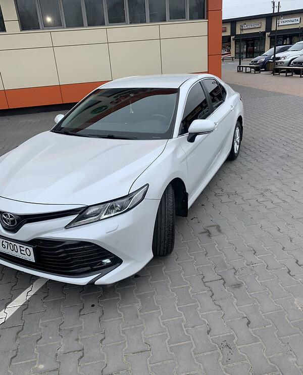 Toyota Camry 2018