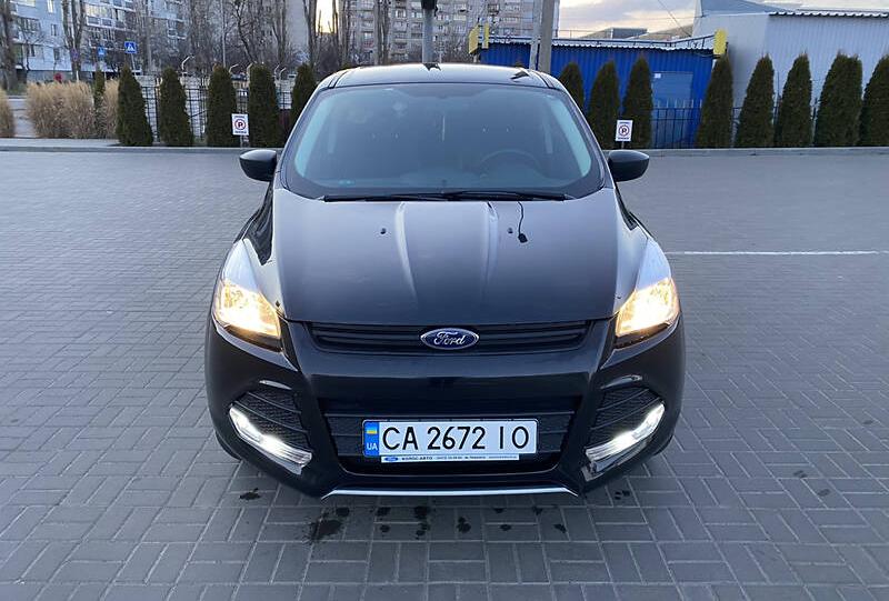 Ford Escape S 2014