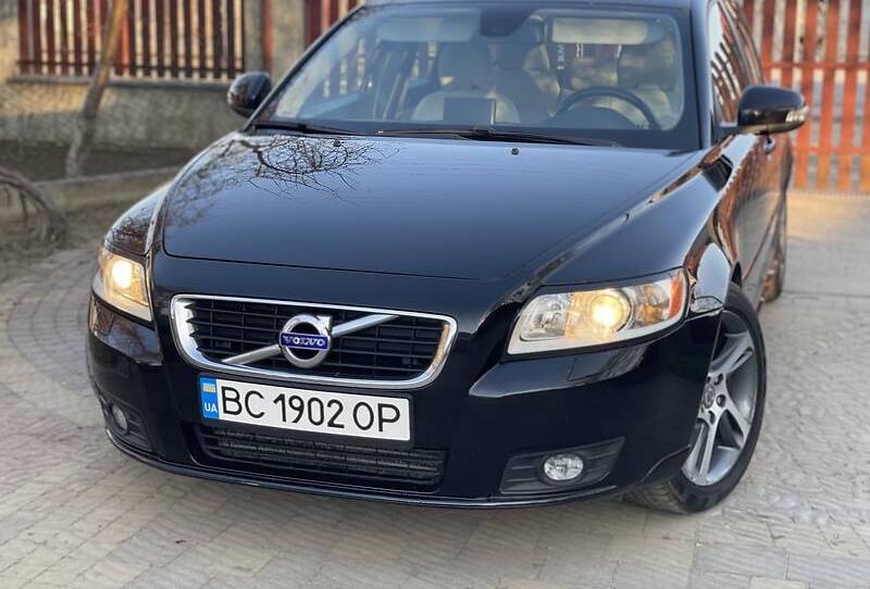 Volvo V50 D2  2012