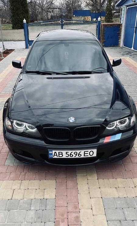 BMW 320 2003