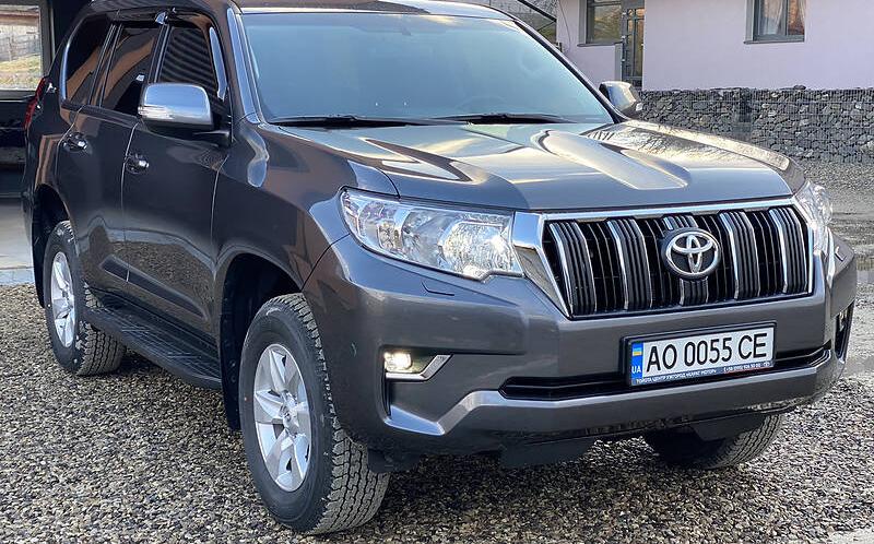 Toyota Land Cruiser Prado 150 2021