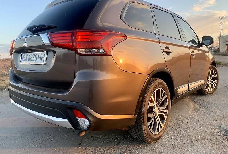 Mitsubishi Outlander 2018