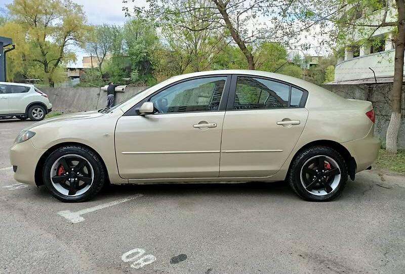Mazda 3 2005