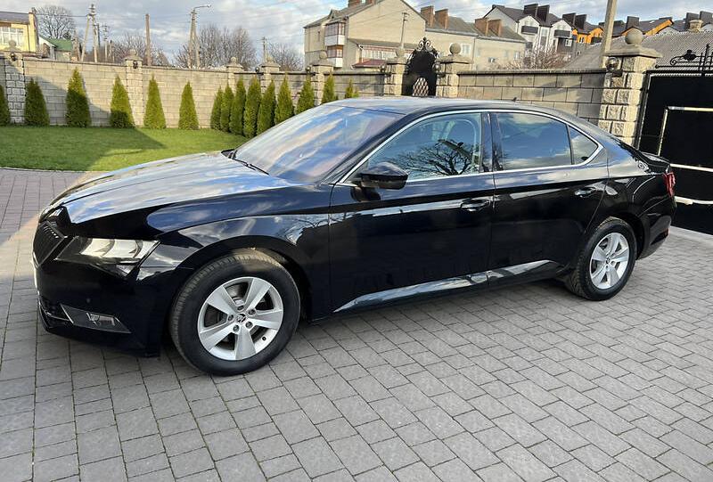 Skoda Superb 2016