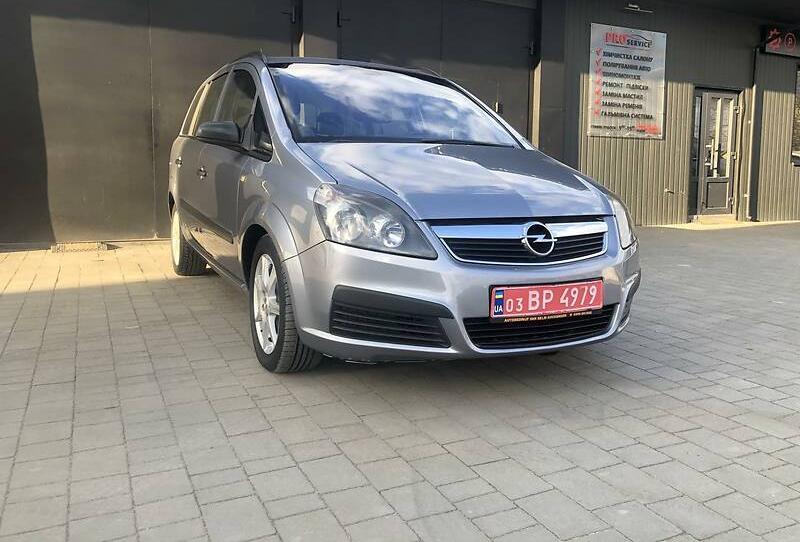 Opel Zafira 2005