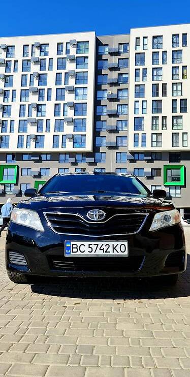 Toyota Camry 2010