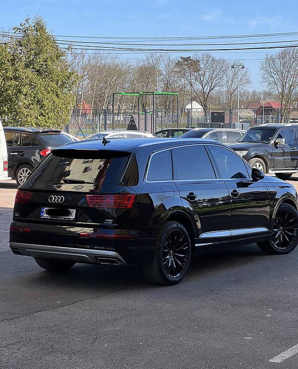Audi Q7 2017