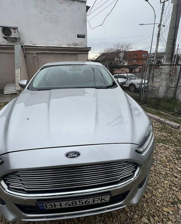 Ford Fusion 2012