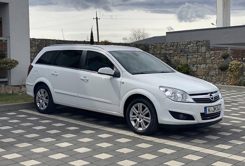 Opel Astra H 2009