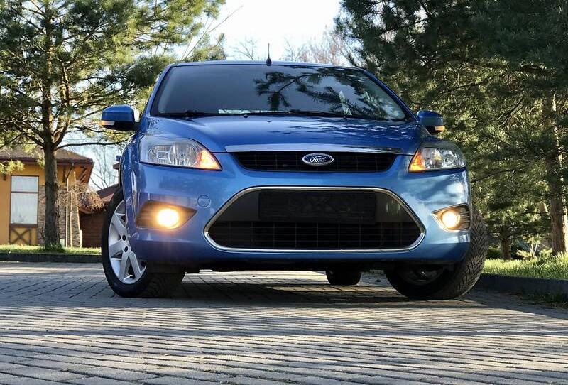 Ford Focus TITANIUM MPI 2009