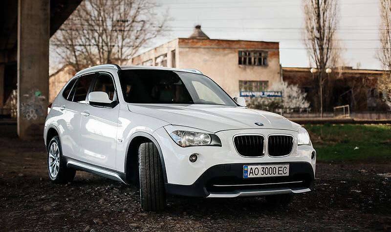 BMW X1 2011