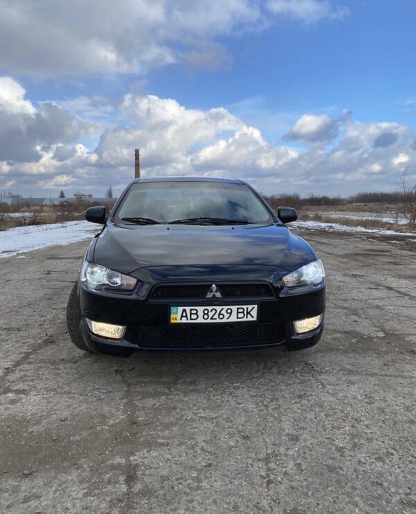 Mitsubishi Lancer 2011