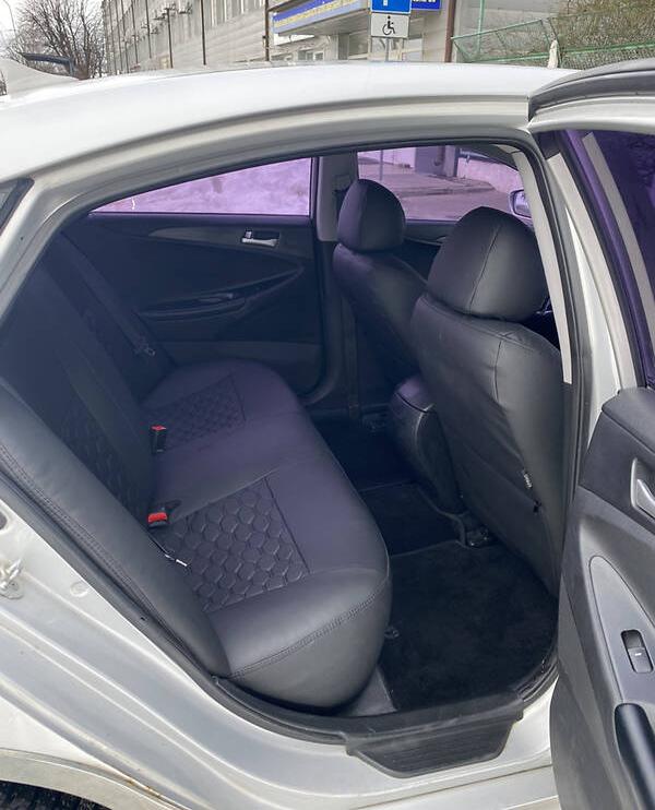 Hyundai Sonata 2009