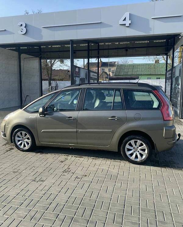 Citroen Grand C4 Picasso 2010