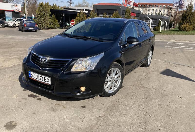 Toyota Avensis 2010