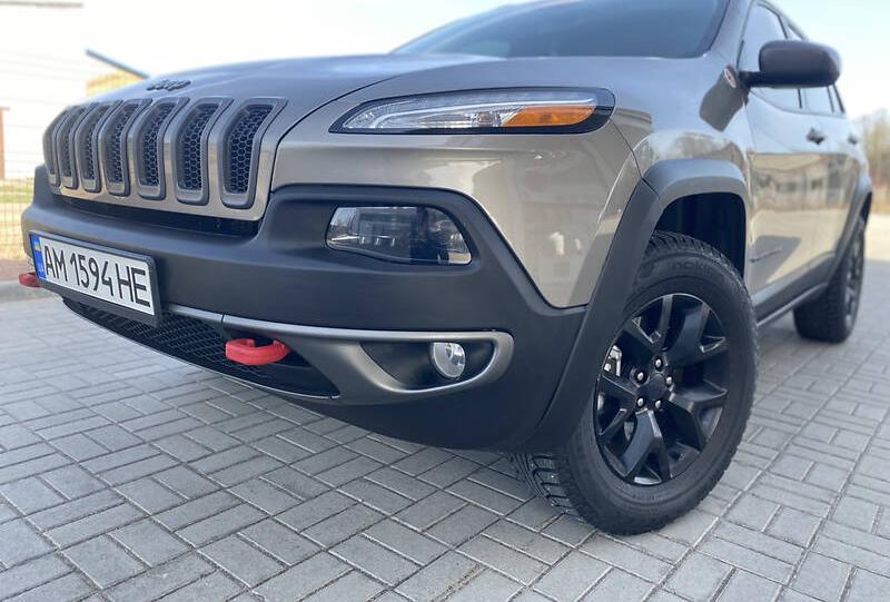 Jeep Cherokee TRAILHAWK 3.2 2016