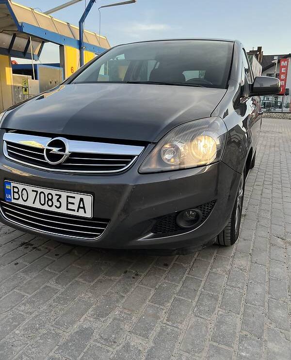 Opel Zafira 2010