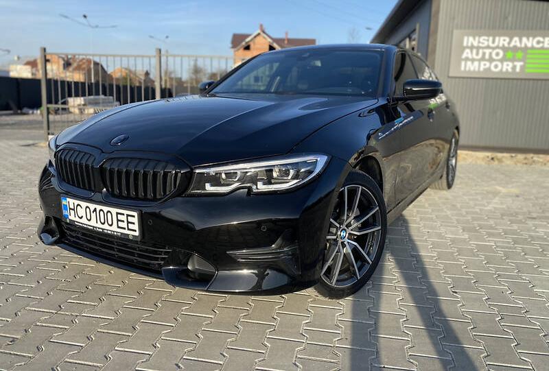 BMW 330 2020