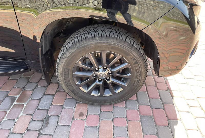 Toyota Land Cruiser Prado 150 2012
