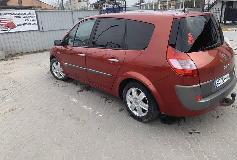 Renault Grand Scenic 2004