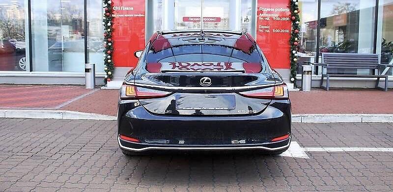 Lexus ES 250 2021