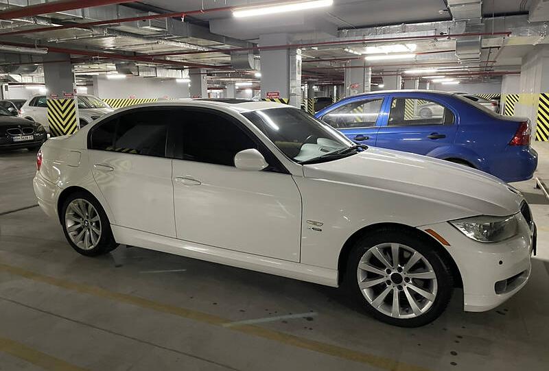 BMW 328 2012 2011