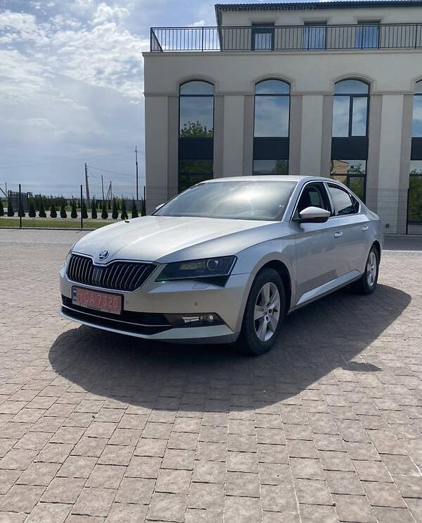 Skoda Superb AMBIANCE 2017
