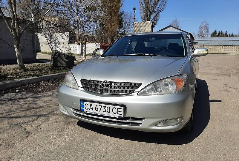 Toyota Camry 2004