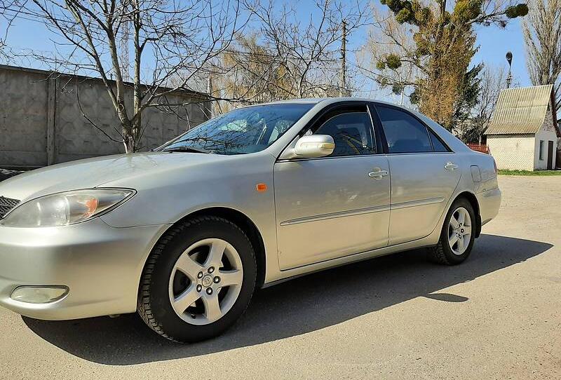 Toyota Camry 2004