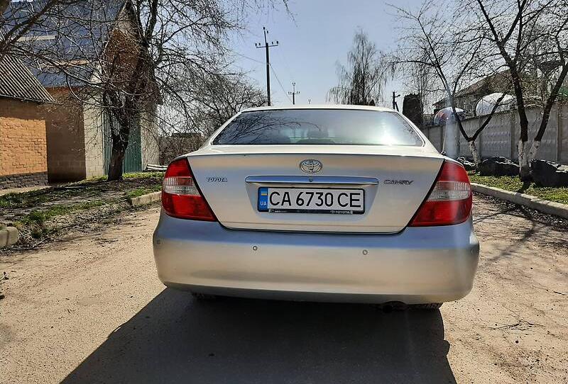 Toyota Camry 2004