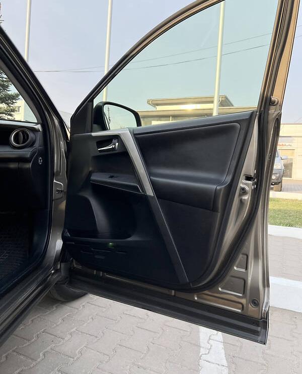 Toyota RAV4 2014