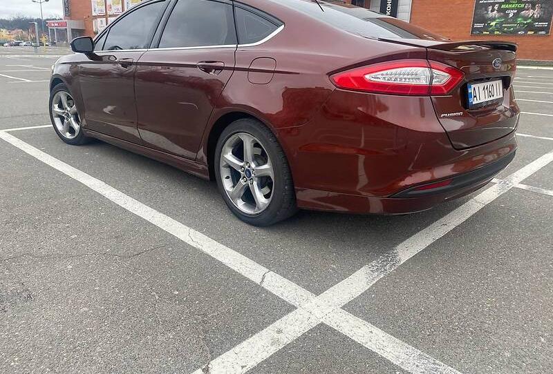 Ford Fusion SE 2015