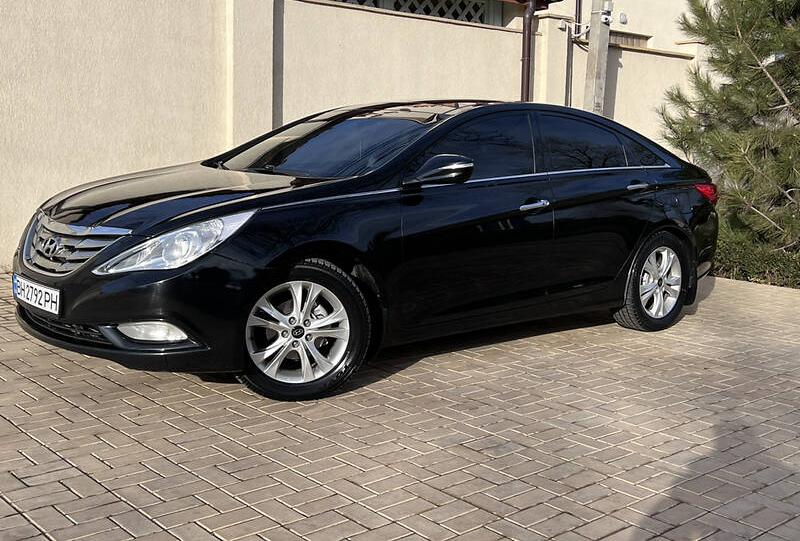 Hyundai Sonata 2012