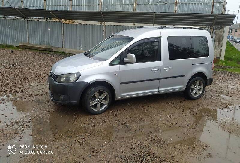 Volkswagen Caddy пасс. 2012