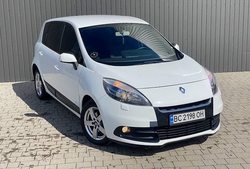 Renault Scenic 2012